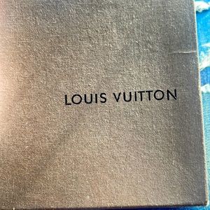 Louis Vuitton belt. New never worn.